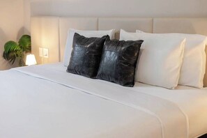 1 soverom, skrivebord, strykejern/-brett og wi-fi