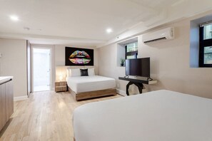 1 soverom, skrivebord, strykejern/-brett og wi-fi