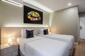 1 soverom, skrivebord, strykejern/-brett og wi-fi