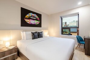 1 soverom, skrivebord, strykejern/-brett og wi-fi