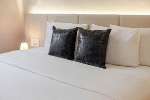 1 Schlafzimmer, Schreibtisch, Bügeleisen/Bügelbrett, WLAN