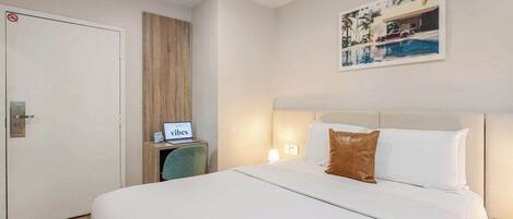 1 bedroom, desk, iron/ironing board, WiFi