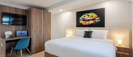 1 soverom, skrivebord, strykejern/-brett og wi-fi