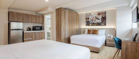 1 bedroom, desk, iron/ironing board, WiFi