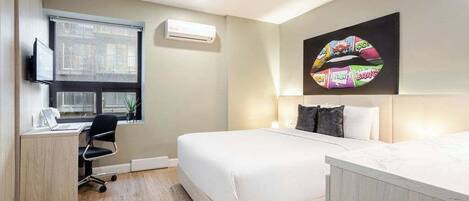 1 soverom, skrivebord, strykejern/-brett og wi-fi