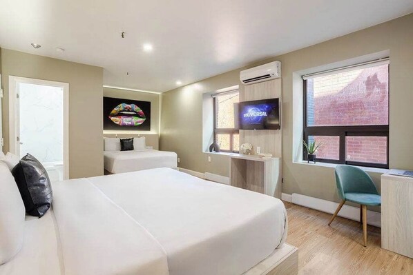 2 bedrooms, desk, iron/ironing board, WiFi