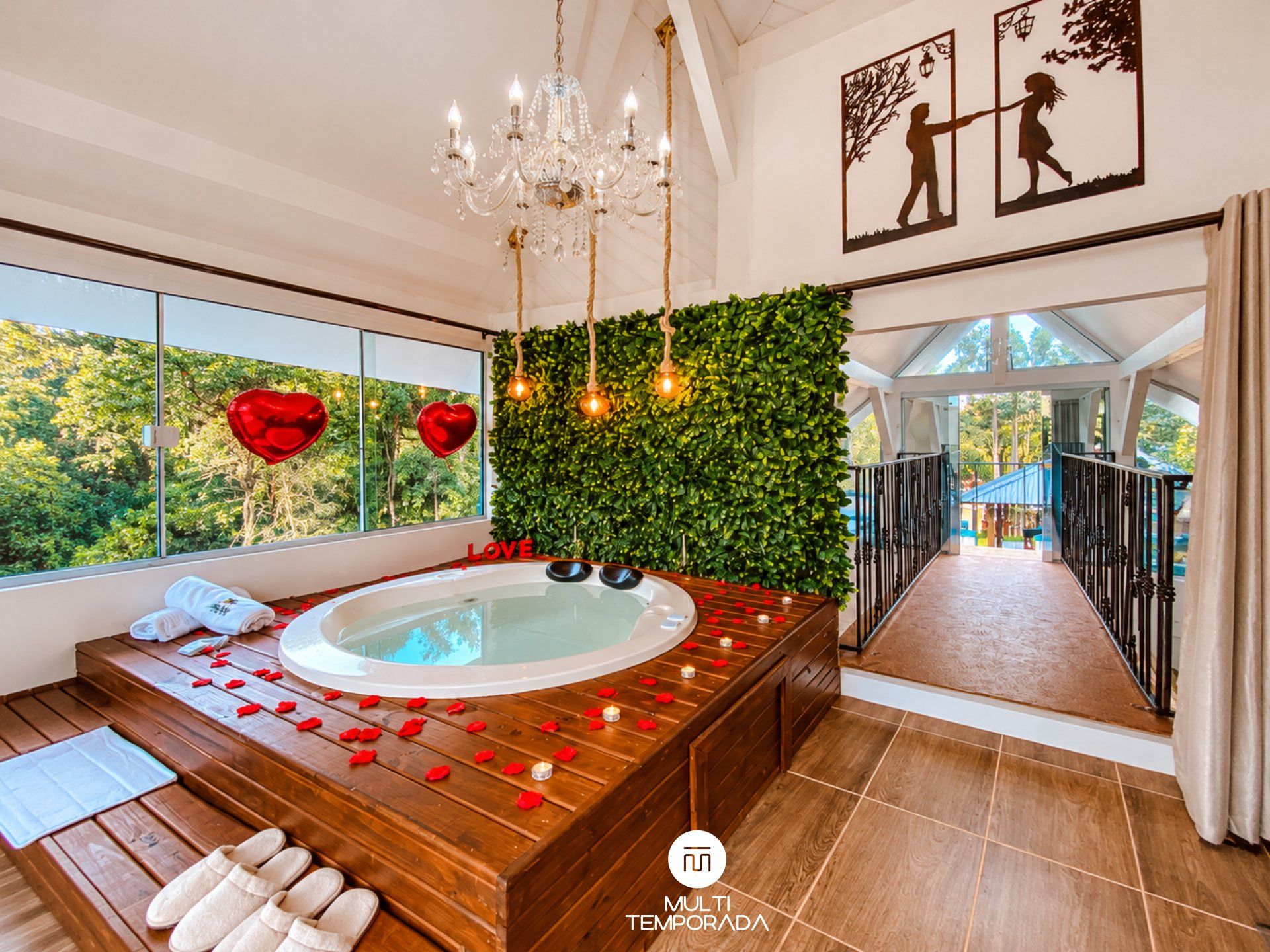 Bañera de hidromasaje privada