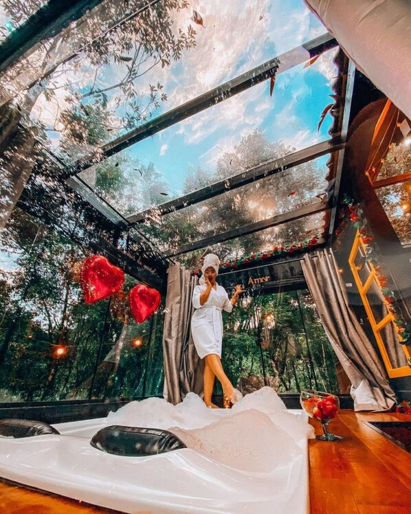 Chalé 1 - Recanto do Amor com Hidromassagem - Recanto Bellavita - Rancho Queimado - SC | 私人 SPA 浴缸
