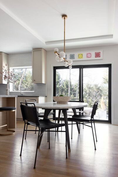 Family Friendly, Modern and Spacious 5-bedroom house in marvelous Westport, CT!
