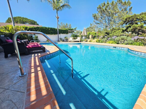 Udendørs pool, opvarmet pool