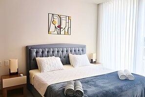 1 室のベッドルーム、アイロン / アイロン台、ベッドシーツ