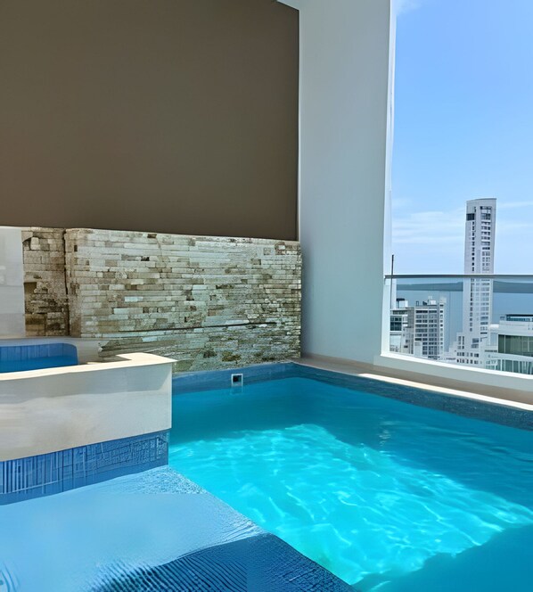 Pool - Charming Loft near the Beach (Cartagena de Indias)