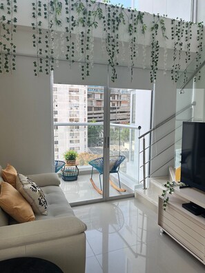 TV - Charming Loft near the Beach (Cartagena de Indias)