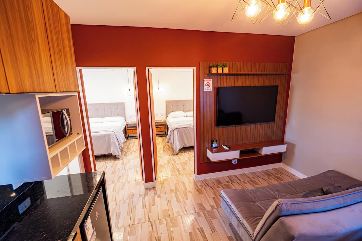 Chalé família, vista para o jardim | Roupas de cama antialérgicas, Wi-Fi de cortesia, roupa de cama