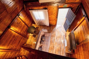 Premium-Chalet, Seeblick | Allergikerbettwaren, kostenloses WLAN, Bettwäsche