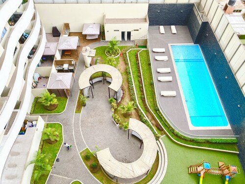 Exclusive Apartment One Step Away from San Isidro (906)