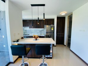 Private kitchen - Charming apartment Ricaurte (Ricaurte)