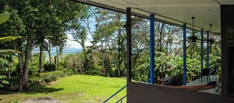 Casa Suenos, Modern new construction in Pavones