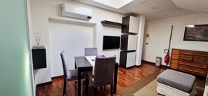 Dining - Attic apartment on Corso Vittorio Emanuele II, just a few steps from downtown Turin (TORINO)