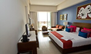 2 habitaciones, tabla de planchar con plancha y ropa de cama 