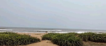 Tranquil AC Farmhouse with modern amenities in charming Puri with Activities.