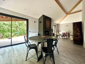 تناول الطعام