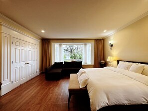8 Schlafzimmer, Bügeleisen/Bügelbrett, WLAN, Bettwäsche