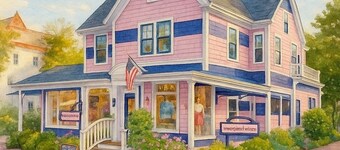 Oasis in downtown Oak Bluffs: 2 x King BR Condo, AC & Prime Location, sleeps 6
