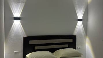 5 bedrooms, WiFi