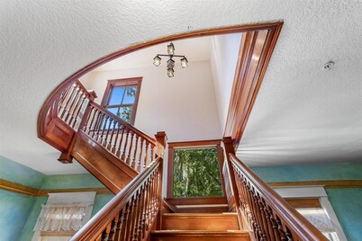 Sage Room in Central Florida's Historic Gem & wedding venue- The Oakland Manor House