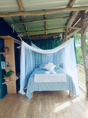 Deluxe Cabin, Ocean View | Free WiFi