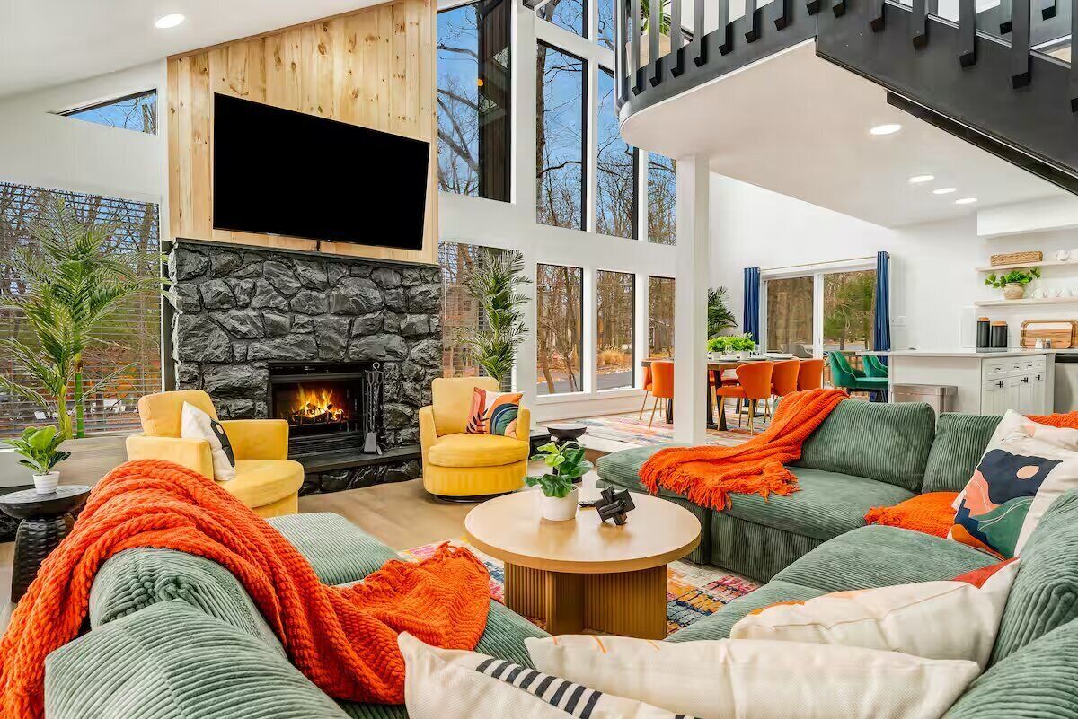 Smart TV, fireplace, foosball