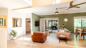 TV connectée, cheminée