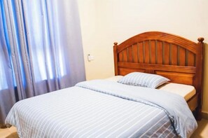 3 عدّة غرف نوم وخدمة الإنترنت