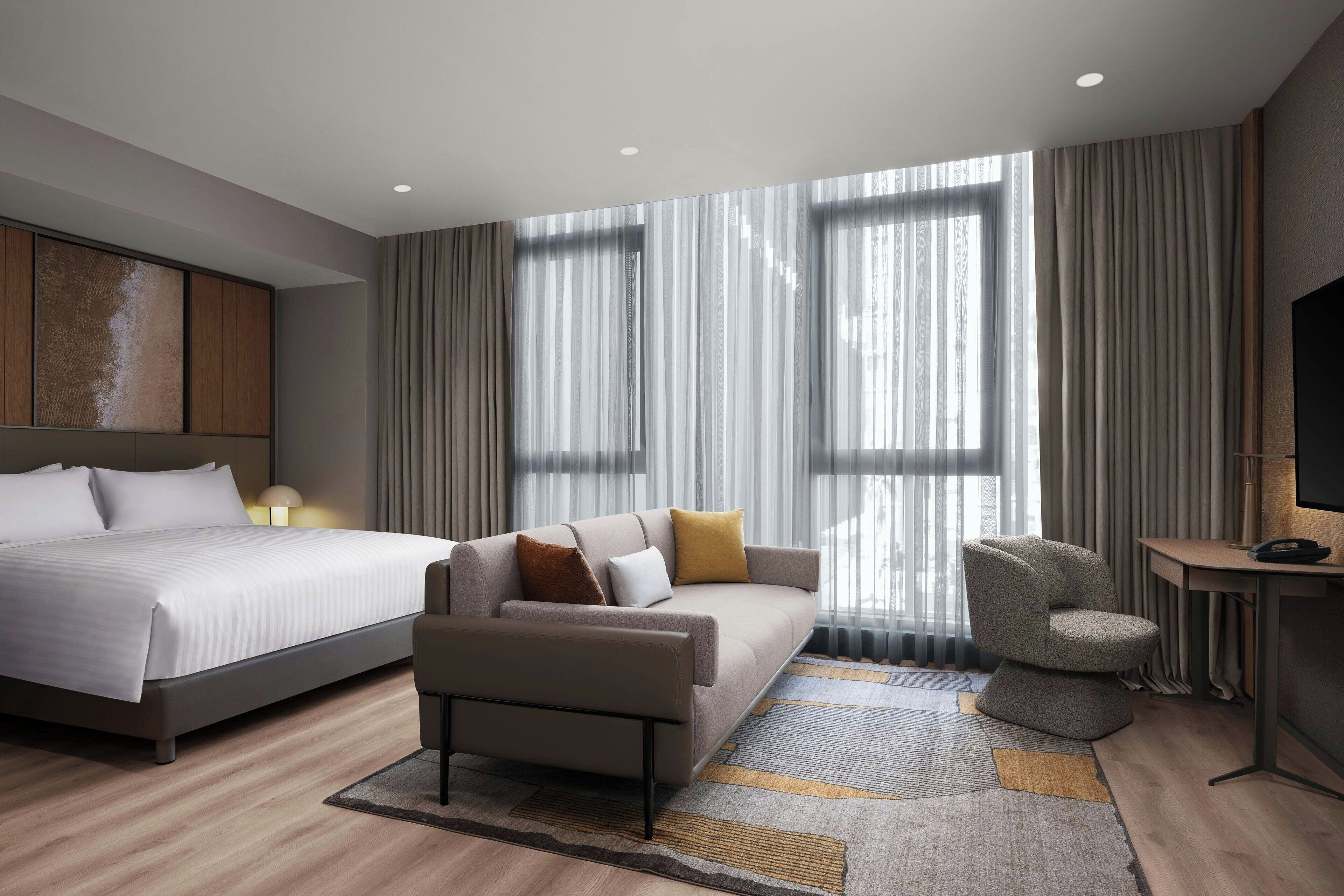 Appartement, 1 chambre, vue ville | Coffres-forts dans les chambres, bureau, rideaux occultants