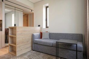 Hypo-allergenic bedding, in-room safe, desk, laptop workspace - Residence Inn By Marriott Lisbon (Lisbon)