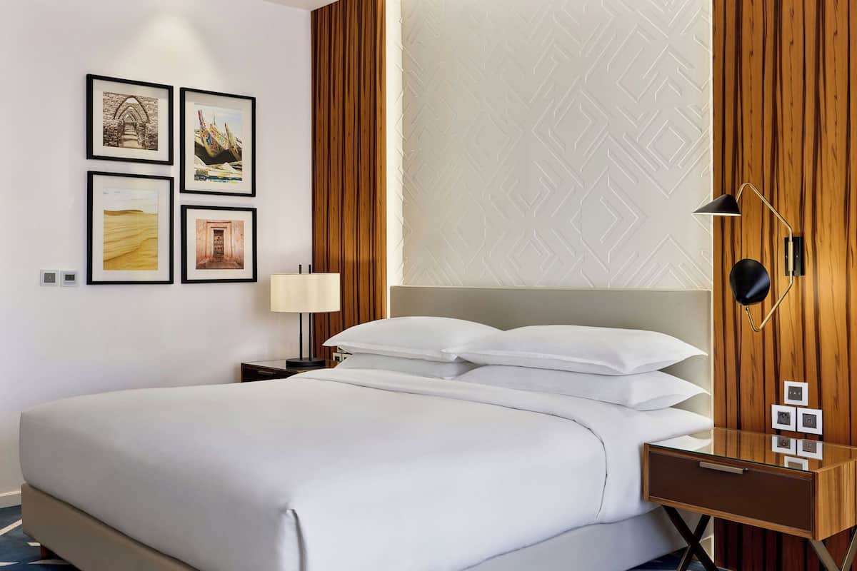 In-room safe, soundproofing, iron/ironing board