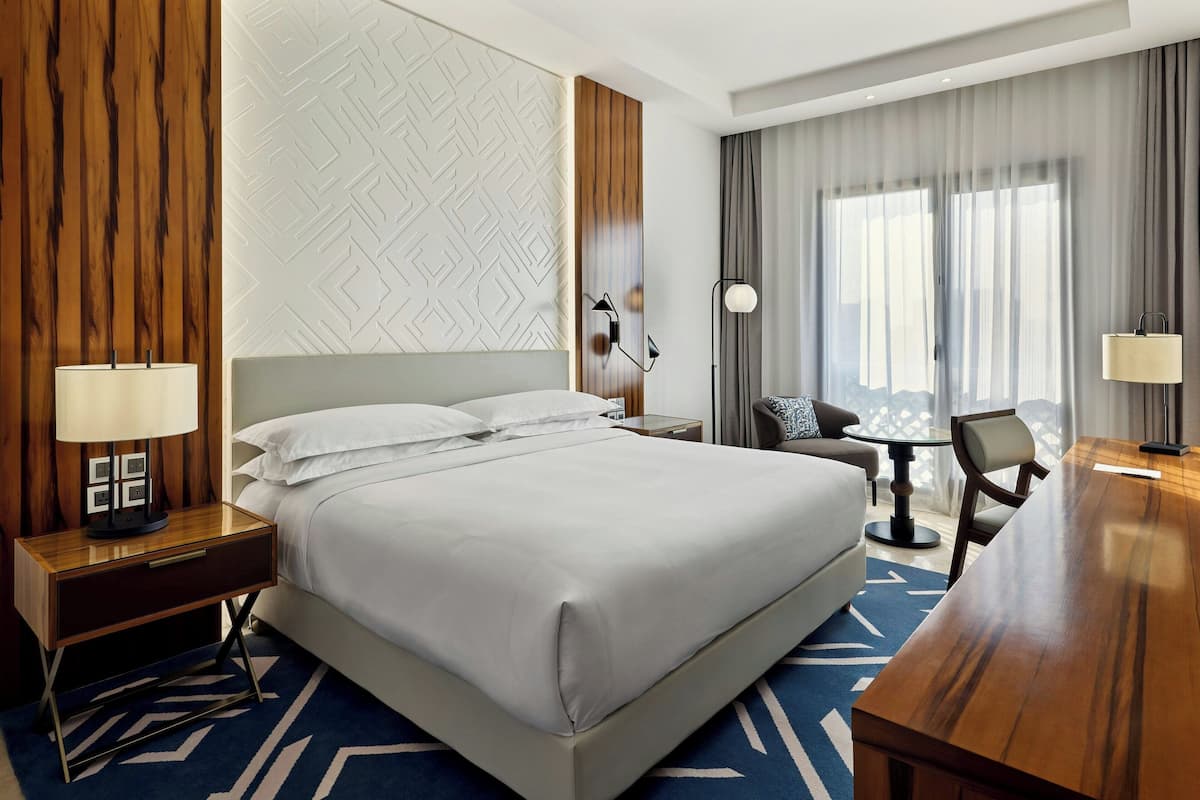 In-room safe, soundproofing, iron/ironing board