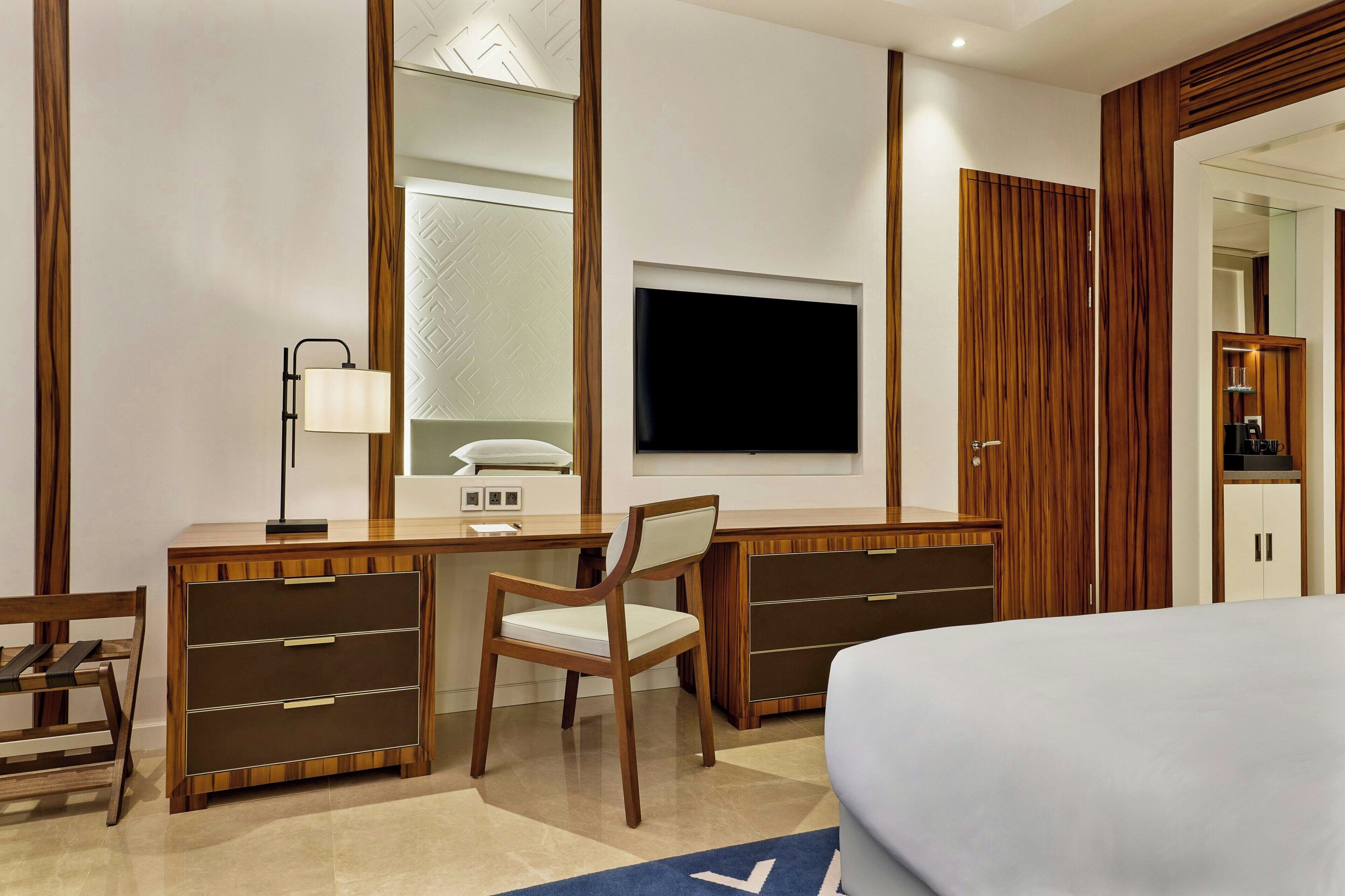 Caja de seguridad en la habitación y sistema de insonorización 