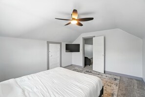 3 sovrum, strykjärn/strykbräda, gratis wi-fi och sängkläder