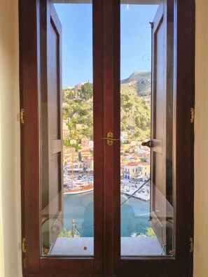 Interior - Lirenou Scala Vista - A historic Symi villa! Breathtaking views, prime location (Symi island)