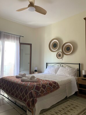 1 bedroom, iron/ironing board, bed sheets
