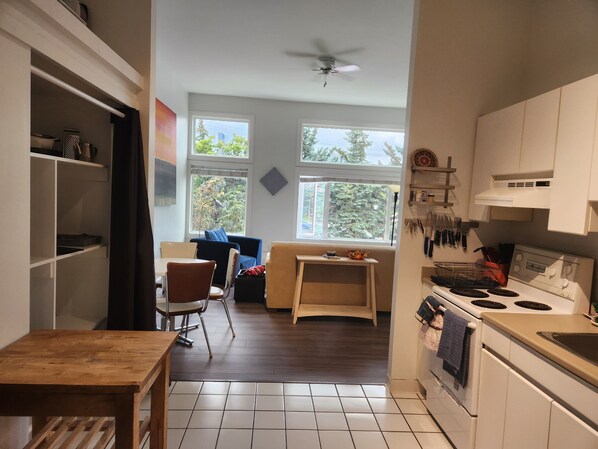 Microwave, oven, stovetop