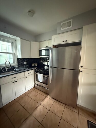 3-bedroom apartment in brilliant Jersey City Near to Manhattan
