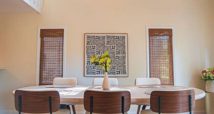 Rosewood Loft I Entire Building