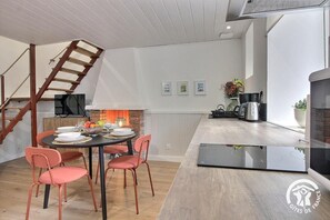 Dining - La Petite Bretonne - PLEUMEUR GAUTIER (PLEUMEUR GAUTIER)
