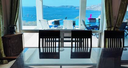 Incredible Ocean View, DISCOUNTED RATE! 1 minute walk to the beach, Private Pool