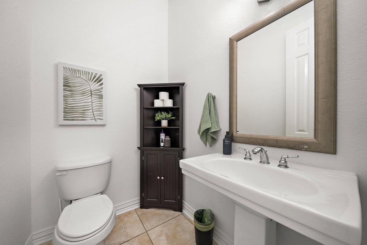 Photo 16 of Luxury Med-Center Stay