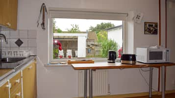 雪櫃、爐具、咖啡機/沖茶器