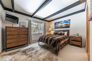 4 chambres, bureau, fer et planche à repasser, Wi-Fi gratuit